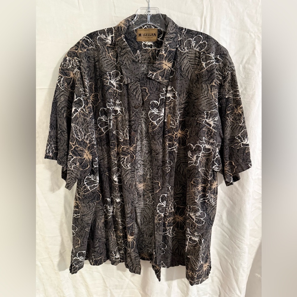 Magellan Outdoors Black and White Floral Cardigan